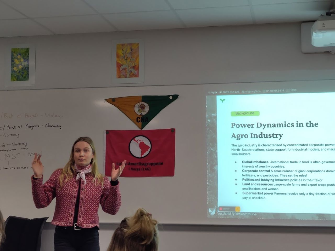 Føredrag om makt og strukturar i landbruket under fredsseminaret «Tusenhjarteslag» ved Sogn Jord- og Hagebruksskule.